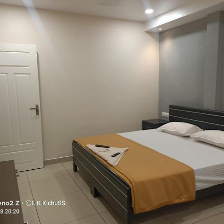 Mhb Motel Kochi Екстериор снимка