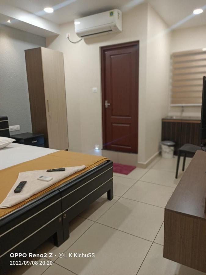 Mhb Motel Kochi Екстериор снимка